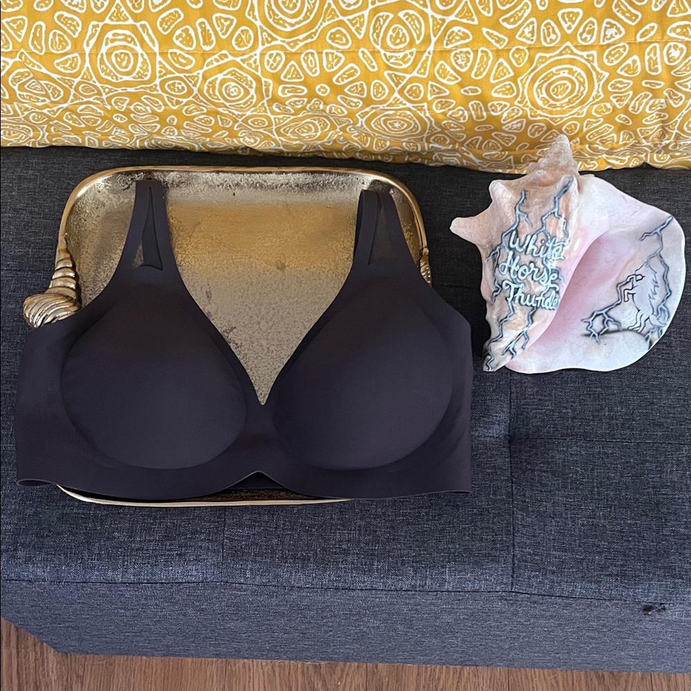 #1494+ Women's Black Bra